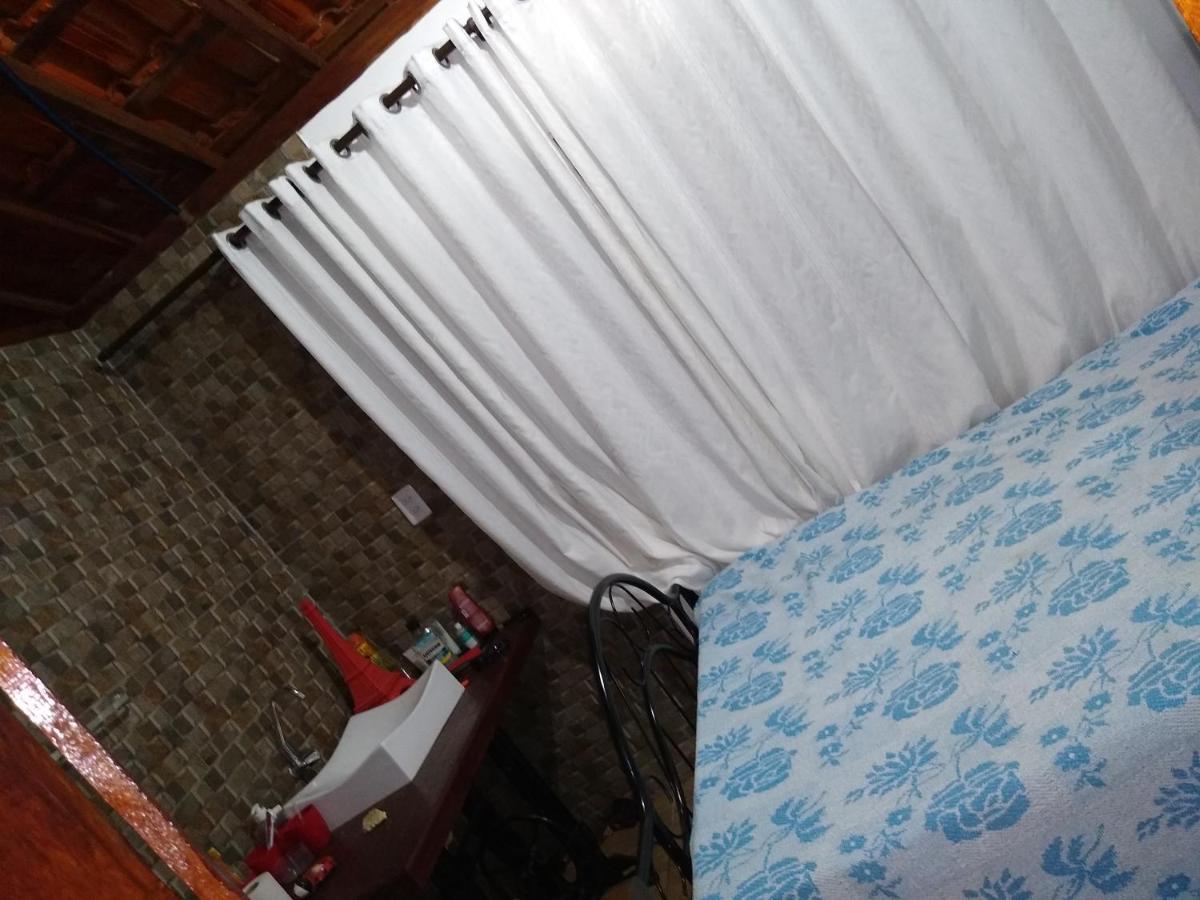 Casa Aconchegante No Distrito Sobradinho De Minas Сан-Томе-дас-Летрас Экстерьер фото